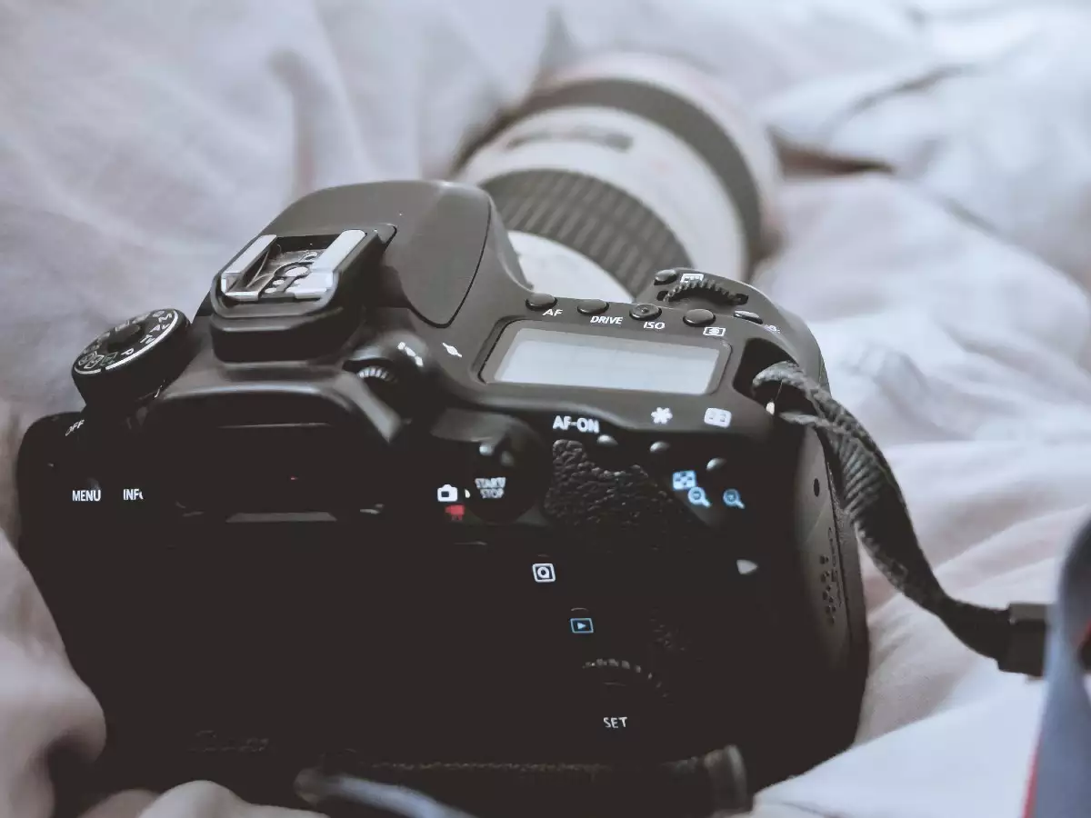 DSLR Camera Category